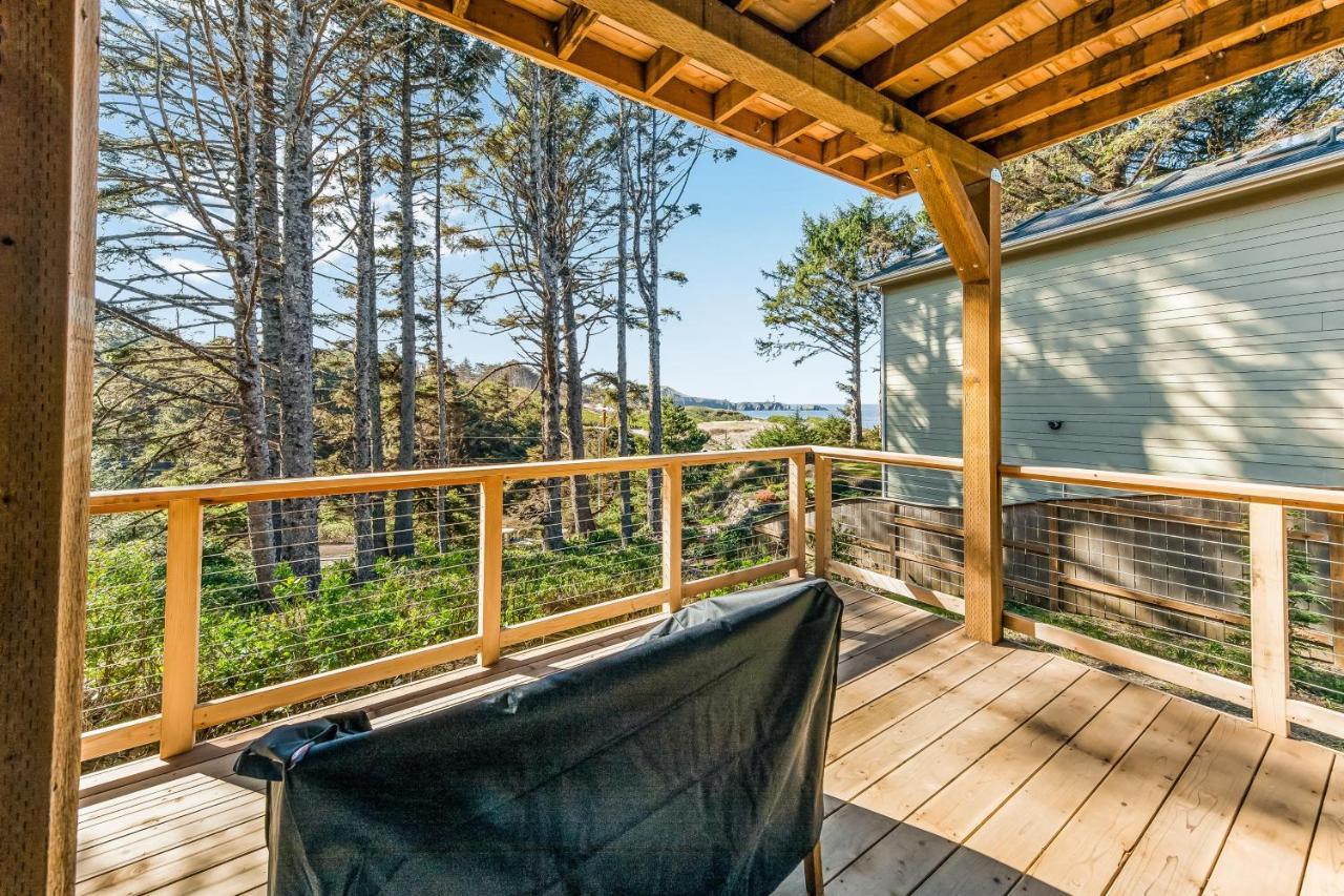 Yaquina Lighthouse View Beach Home Newport Luaran gambar
