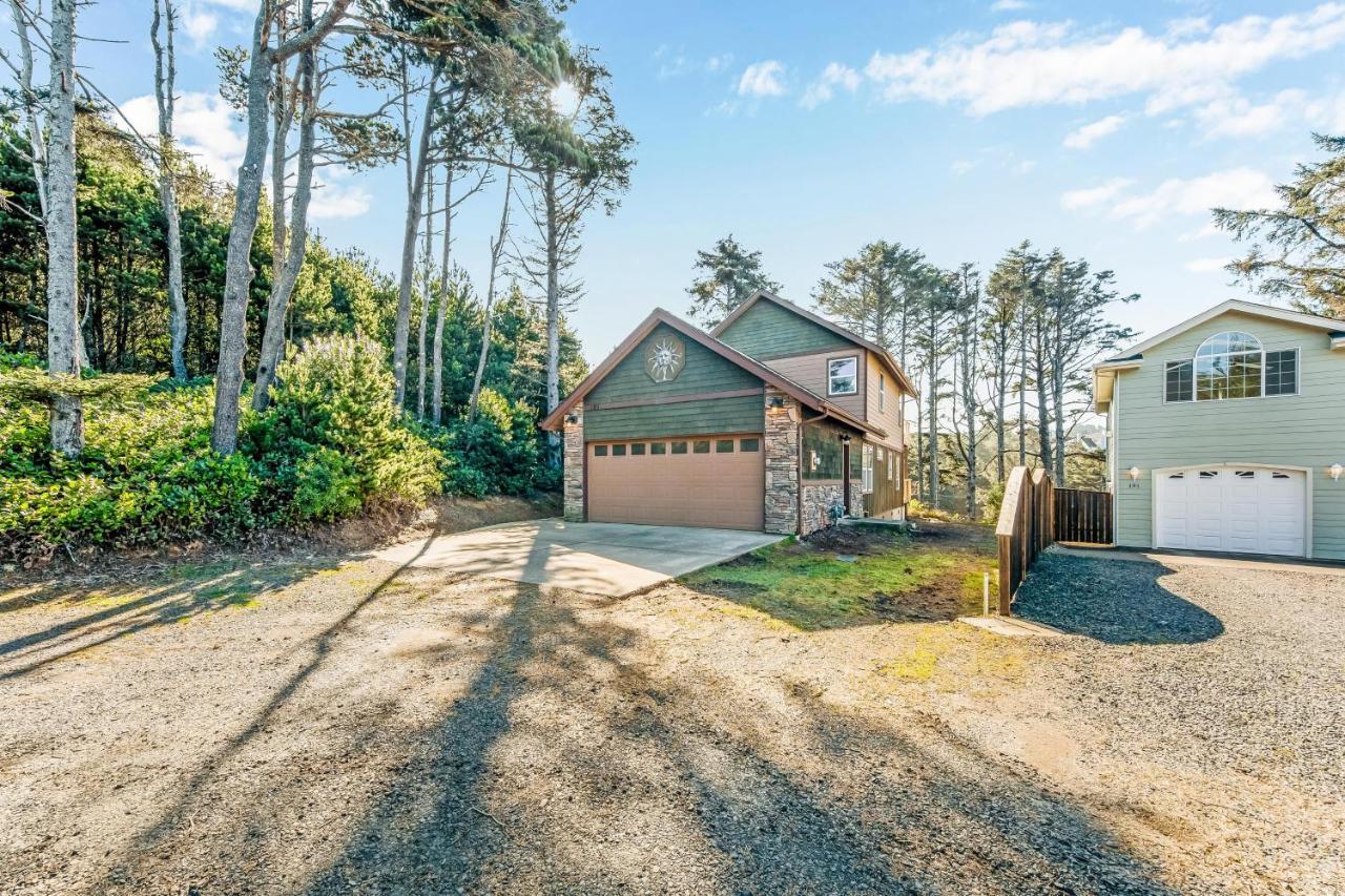 Yaquina Lighthouse View Beach Home Newport Luaran gambar